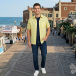 Siyaram's 100% Pure Linen 60 Lea Striped Green colour Unstitched Shirt Fabric of 1.60 mts / VV2513